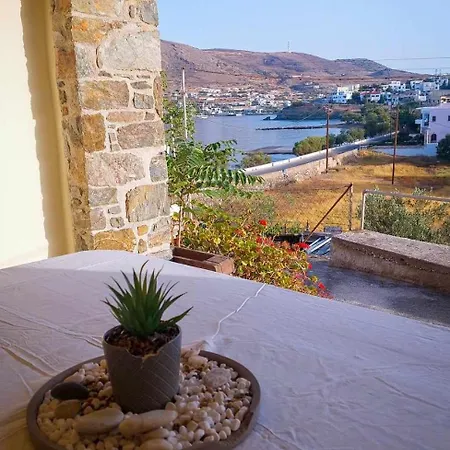 Almyra Posidhonia (Syros)